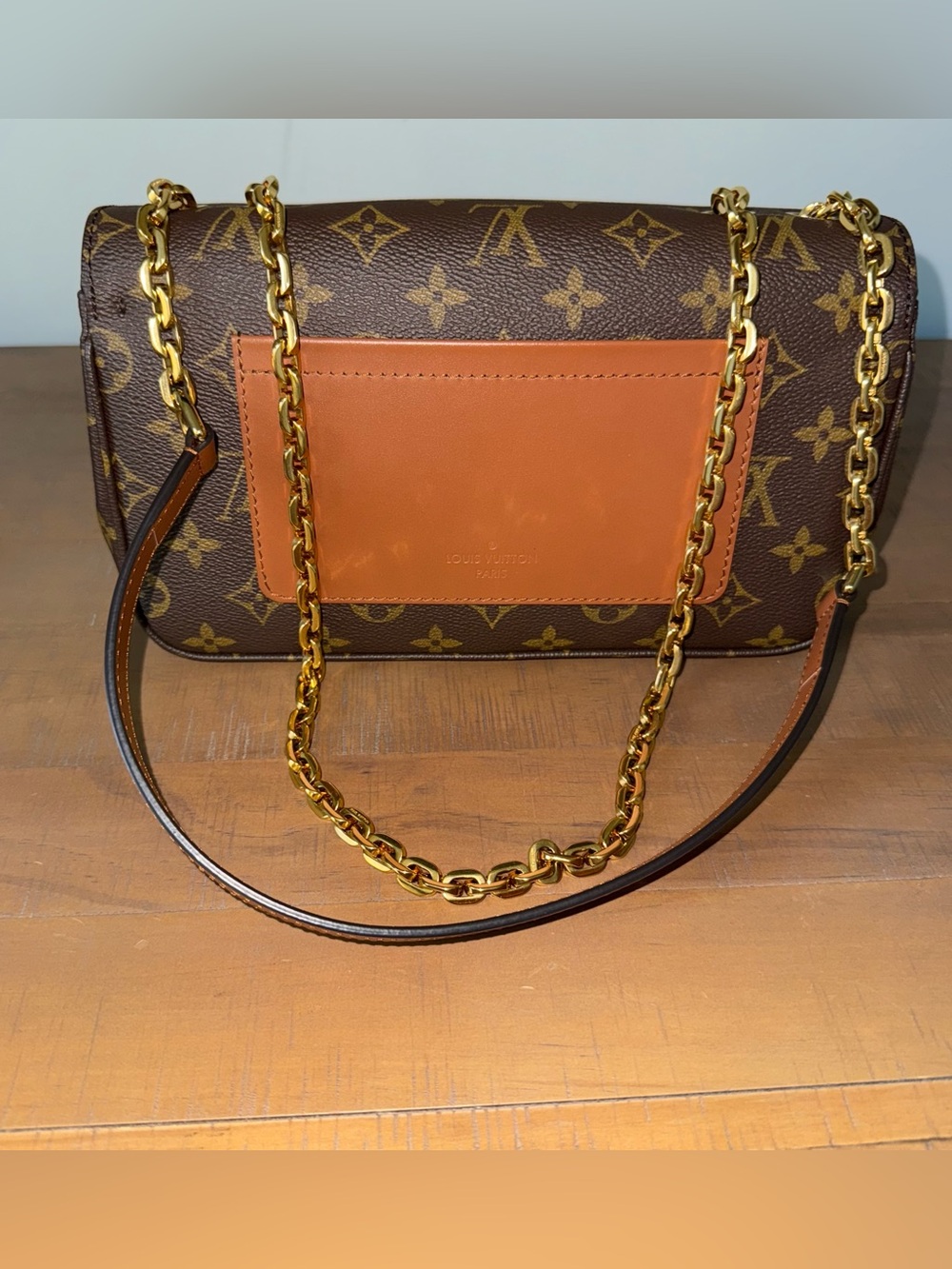 Louis Vuitton (LV) Marceau - Monogram  Shoulder Bag in Gold Hardware - Picture 2 of 8